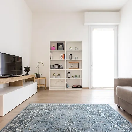 Апартаменти Molinari House Rubino Модена